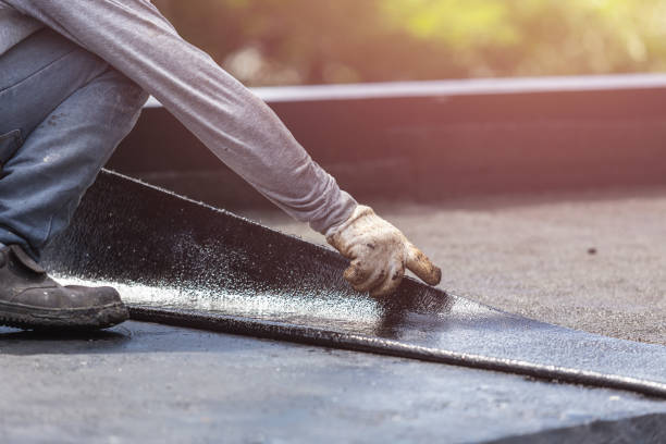 Professional Vapor Barrier Installation technician working in Patriot, IN
